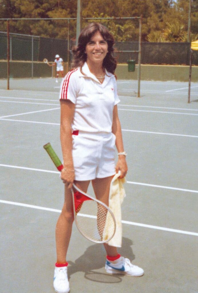 De Souza represented Bermuda at the 1976 Montreal Olympics.