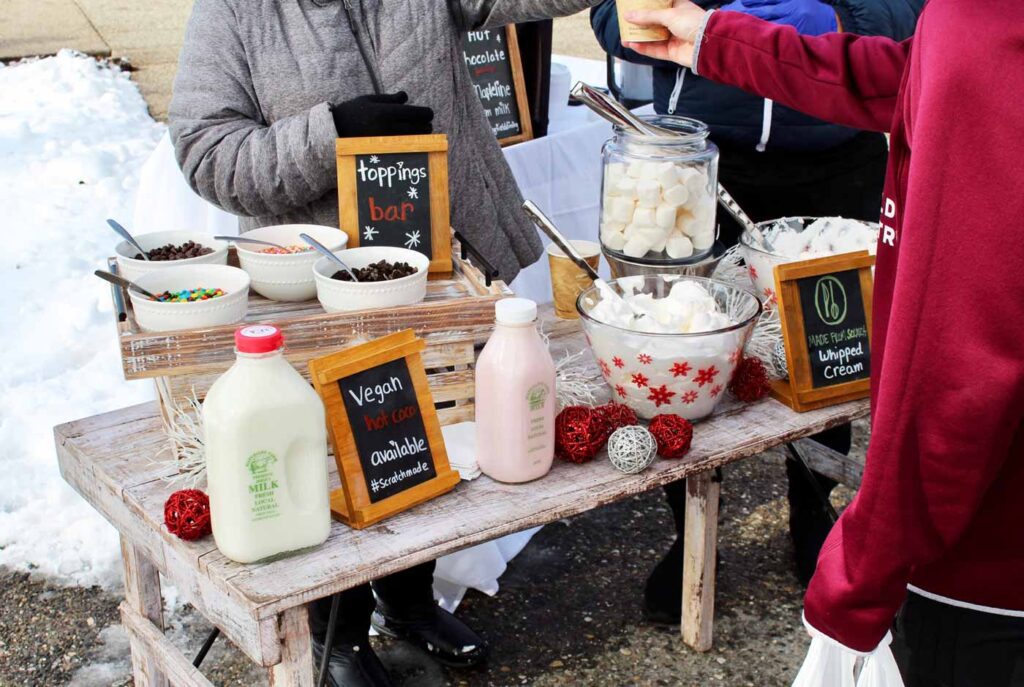 A Harvest Table pop up with hot chocolate and snacks